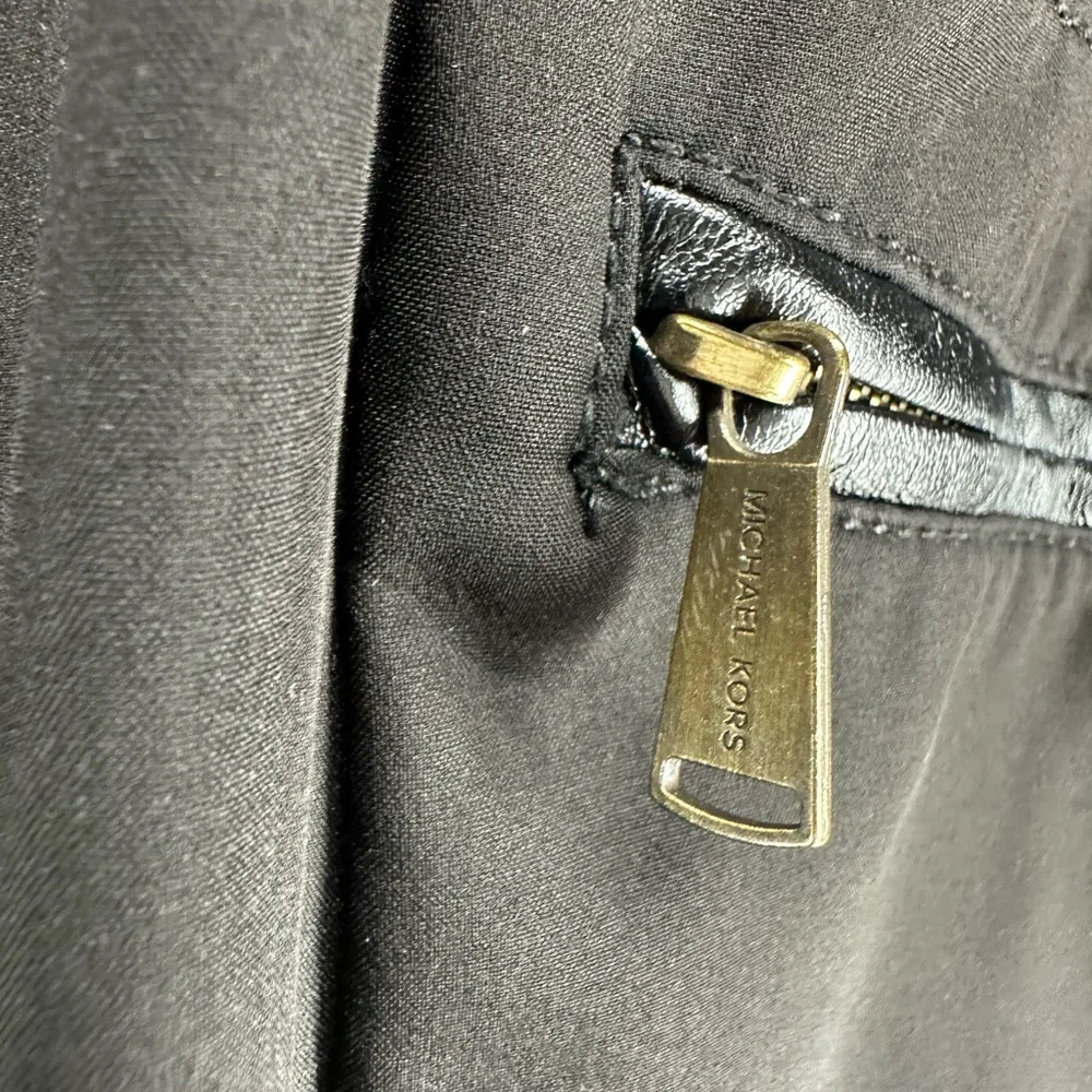 Michael Kors Black Winter Jacket Mid Length Zip Closure and‎ Pockets Women’s S